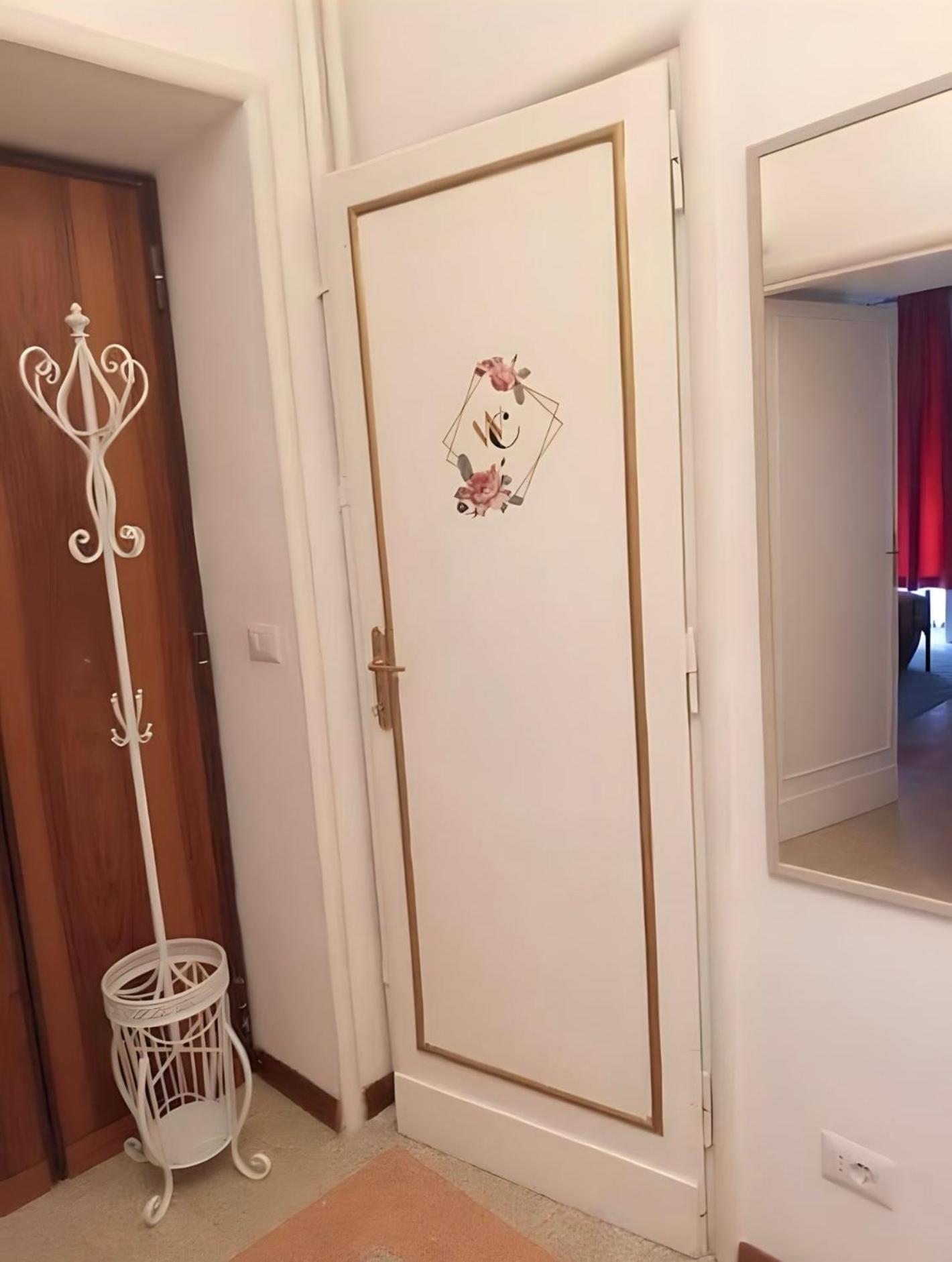 La Casa Di Mamma Romeアパートメント エクステリア 写真